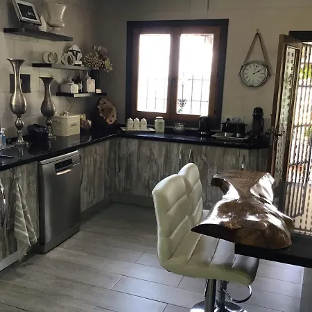 Luxury Spanish Close To Granada & Sierra Nevada *